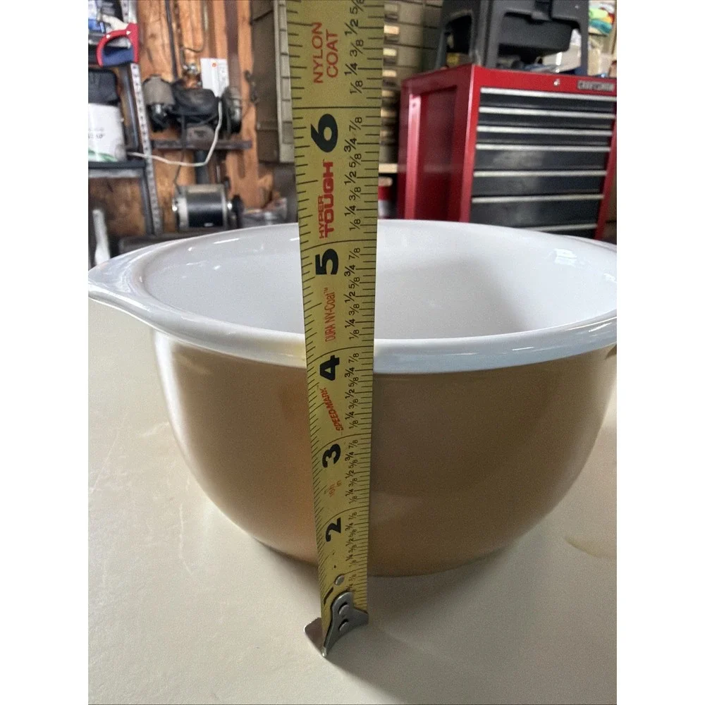 Vintage CorningWare Stoneware 1.5 Qt Round Casserole W/Lid Harvest Gold Mustard